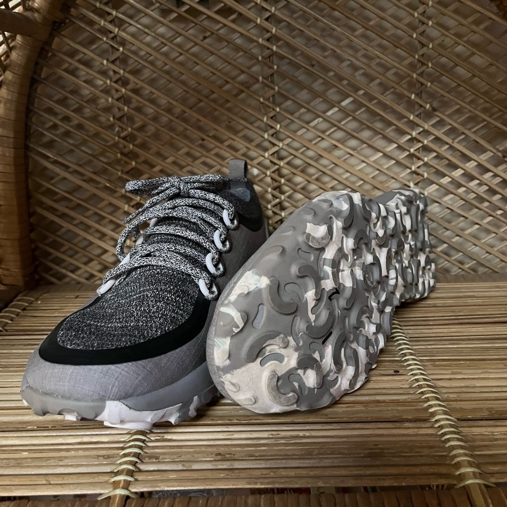 Allbirds Women's Trail Runners SWT Sneakers - Picture 7 of 14